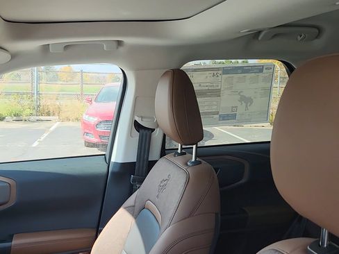 New 2025 Ford Bronco Sport Outer Banks w/ Sasquatch Outer Banks Package image 13