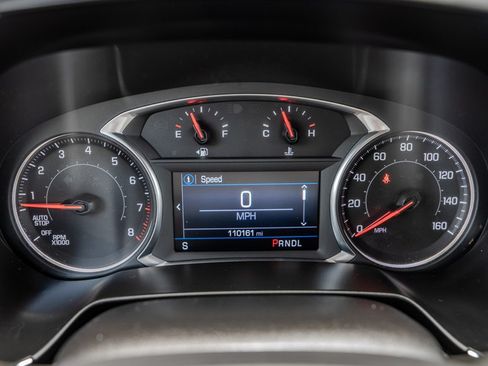 Used 2020 Chevrolet Blazer LT FWD image 19