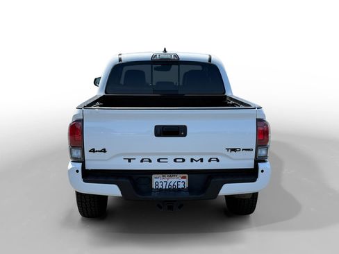 Used 2019 Toyota Tacoma TRD Pro AWD/4WD image 4