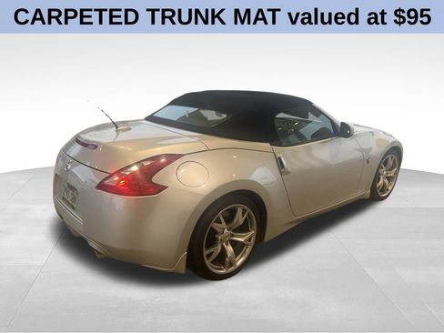Used 2012 Nissan 370Z Touring w/ Sport Pkg image 7