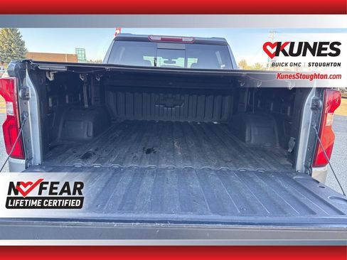 Used 2020 Chevrolet Silverado 1500 LT Trail Boss AWD/4WD image 19