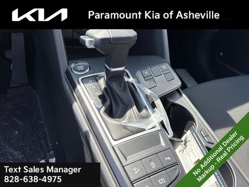 New 2026 Kia Sportage LX image 27