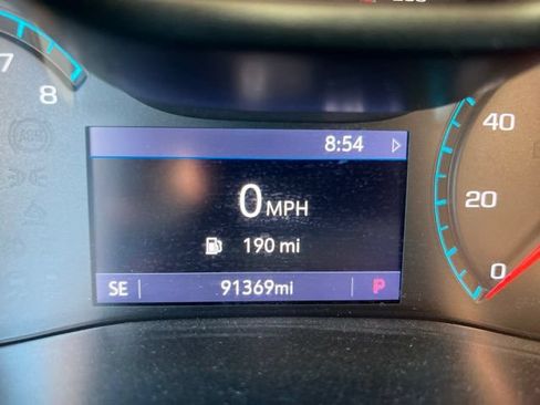 Used 2020 Chevrolet Colorado LT w/ LT Convenience Package AWD/4WD image 11