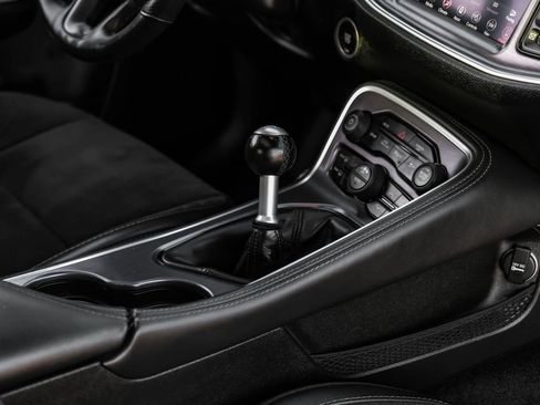 Used 2018 Dodge Challenger R/T Plus image 23