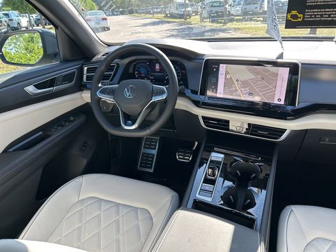 New 2026 Volkswagen Atlas Cross Sport SEL Premium R-Line AWD/4WD image 9