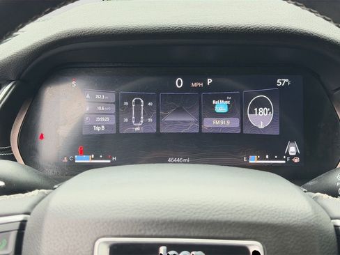 Used 2023 Jeep Grand Cherokee L Laredo AWD/4WD image 29