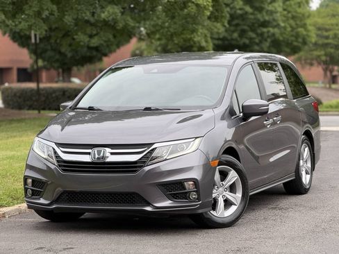 Used 2019 Honda Odyssey EX image 1