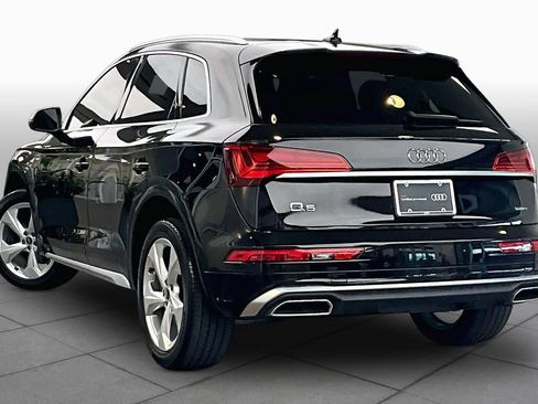 Used 2023 Audi Q5 2.0T Premium Plus w/ Premium Plus Package AWD/4WD image 12