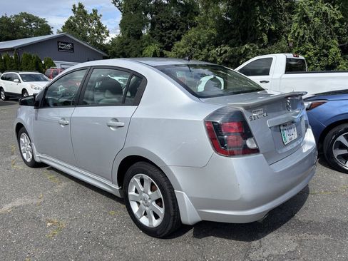 Used 2012 Nissan Sentra 2.0 SR FWD image 3