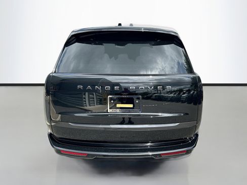 New 2025 Land Rover Range Rover SE image 5