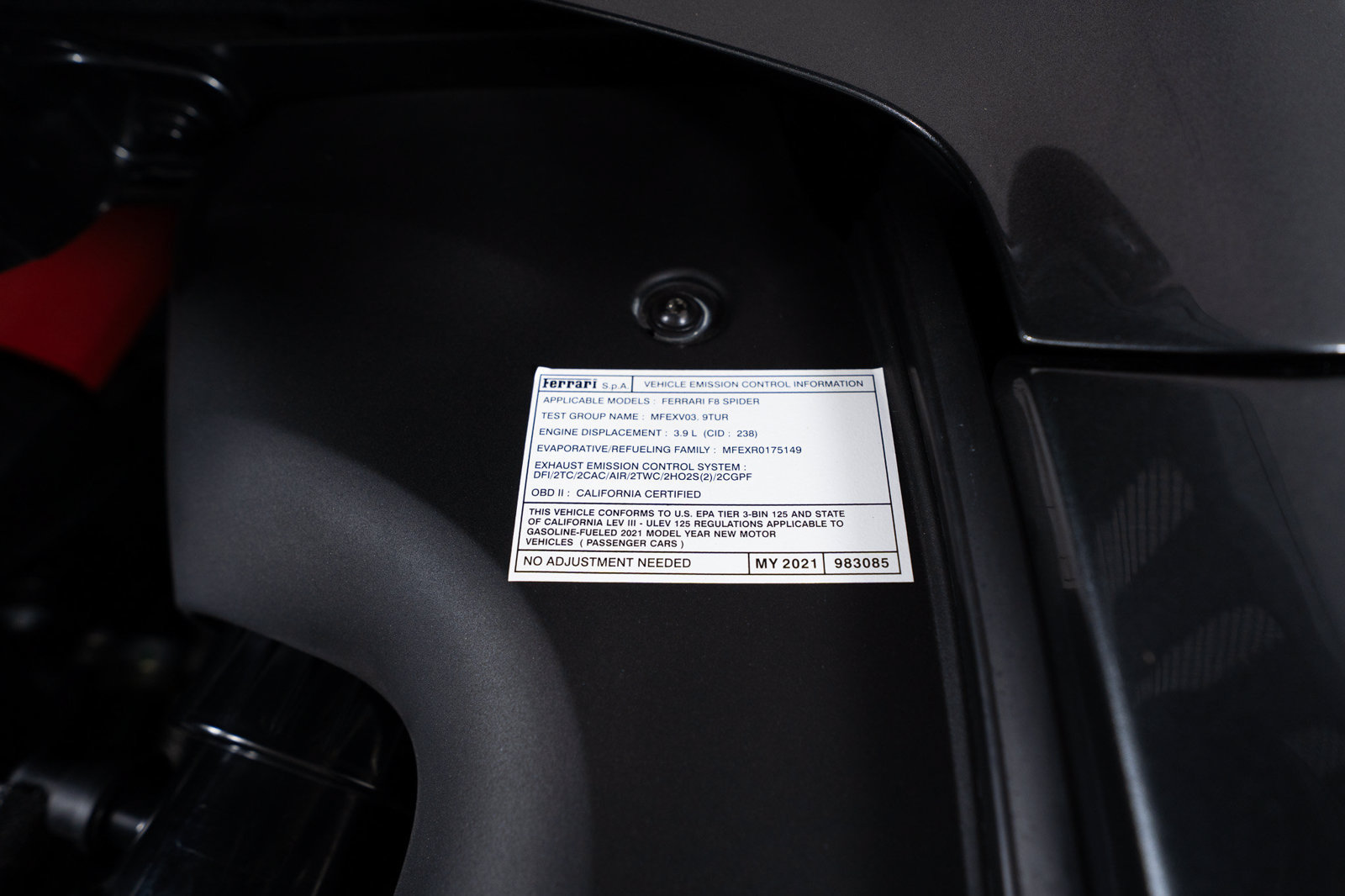 Certified 2021 Ferrari F8 Tributo RWD image 18