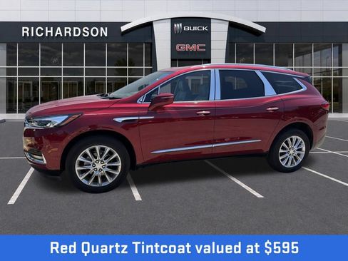 Used 2020 Buick Enclave Essence w/ Sound and Sites Package FWD image 4