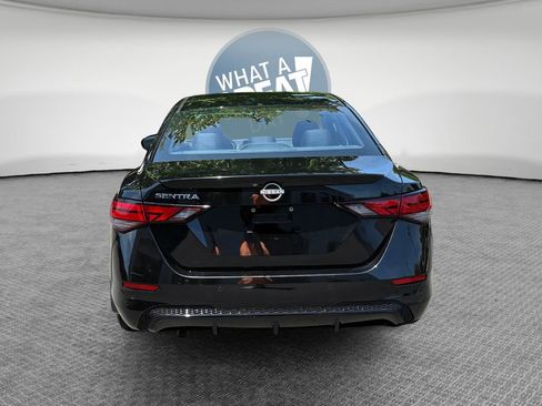 Used 2025 Nissan Sentra S w/ Trunk Package FWD image 5