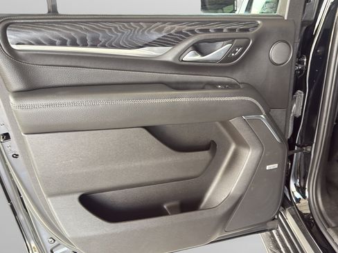 Used 2022 GMC Yukon XL Denali RWD image 20
