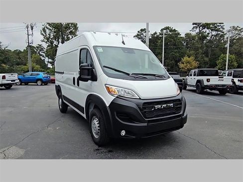New 2026 RAM ProMaster 1500 w/ Convenience Group image 37