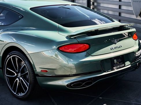 Used 2020 Bentley Continental GT AWD/4WD image 11