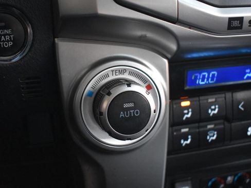 Used 2019 Toyota 4Runner Limited AWD 4dr SUV image 40