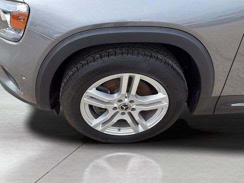 Certified 2022 Mercedes-Benz GLB 250 4MATIC image 9