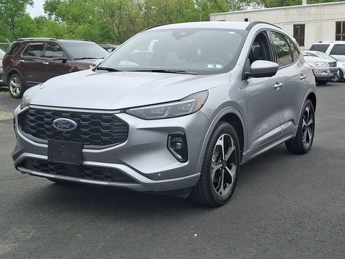 Certified 2023 Ford Escape ST-Line Elite w/ Class II Trailer Tow Package AWD/4WD image 5