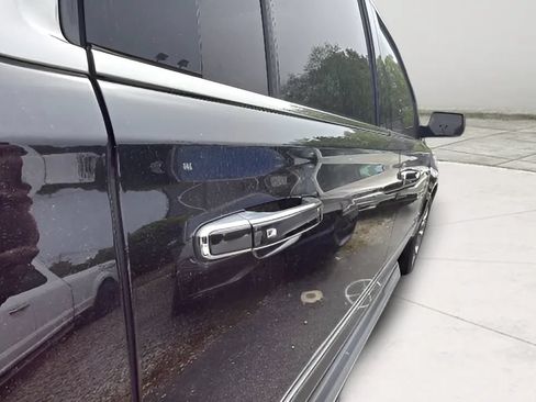 Used 2016 GMC Yukon XL Denali w/ Open Road Package AWD/4WD image 24
