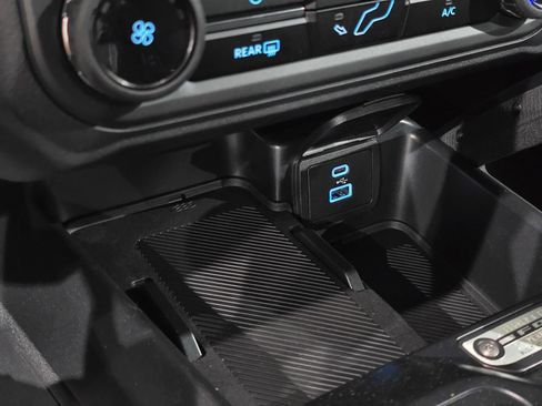 New 2025 Ford Bronco Badlands w/ Sasquatch Package image 26