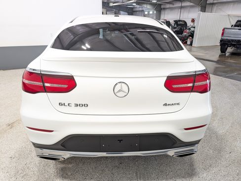 Used 2019 Mercedes-Benz GLC 300 4MATIC Coupe image 4