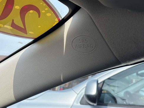 Used 2023 Toyota Corolla LE w/ Carpet Mat Package (TMS) FWD image 23