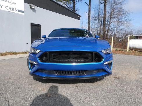 Used 2020 Ford Mustang GT w/ Equipment Group 301A image 2