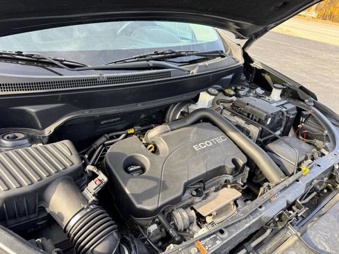 Used 2019 Chevrolet Equinox LT image 35
