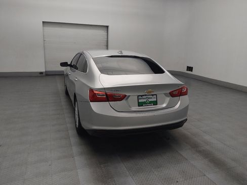 Used 2018 Chevrolet Malibu LT image 6