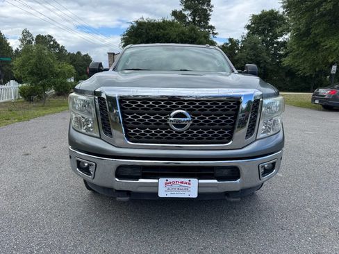 Used 2017 Nissan Titan SV RWD image 25