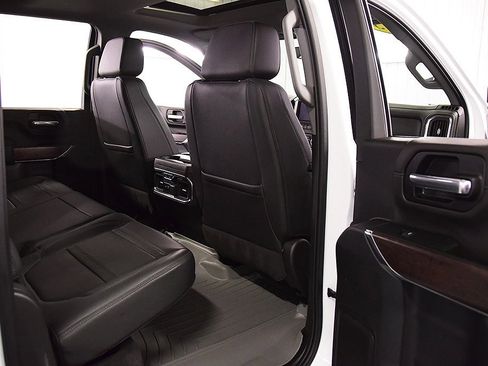 Used 2023 GMC Sierra 2500 Denali image 34