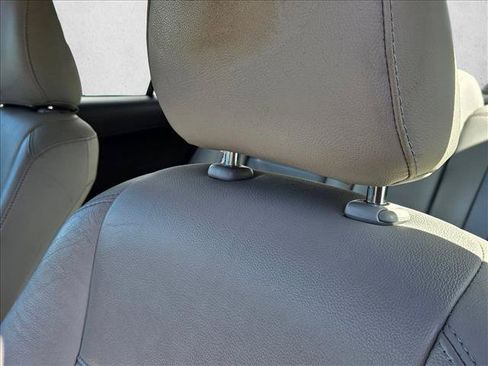 Used 2013 Toyota Camry LE FWD image 7