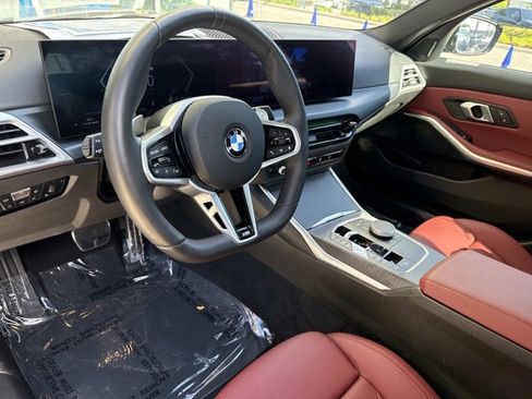 Used 2026 BMW 330i Sedan w/ M Sport Package RWD image 21