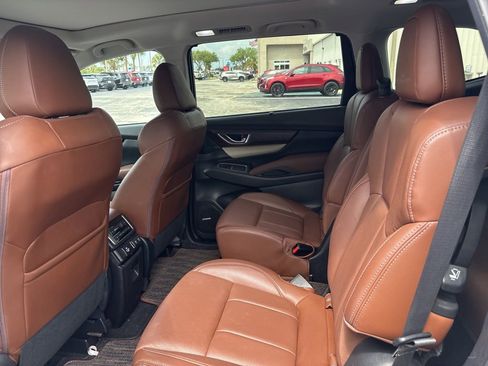 Used 2019 Subaru Ascent Touring w/ Popular Package #2A image 13