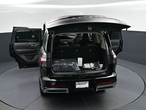 New 2026 INFINITI QX80 Pure w/ Cargo Package image 51