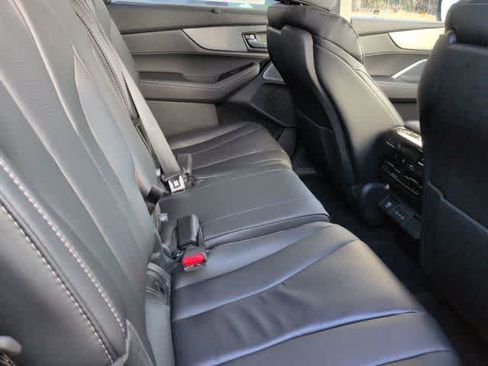 Certified 2026 Acura MDX SH-AWD w/ Technology Package image 22