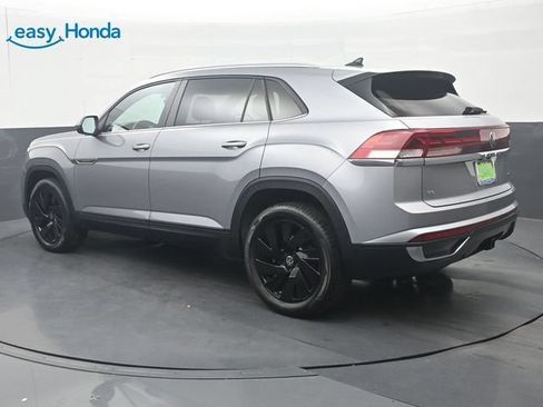 Used 2026 Volkswagen Atlas Cross Sport SE AWD/4WD image 5