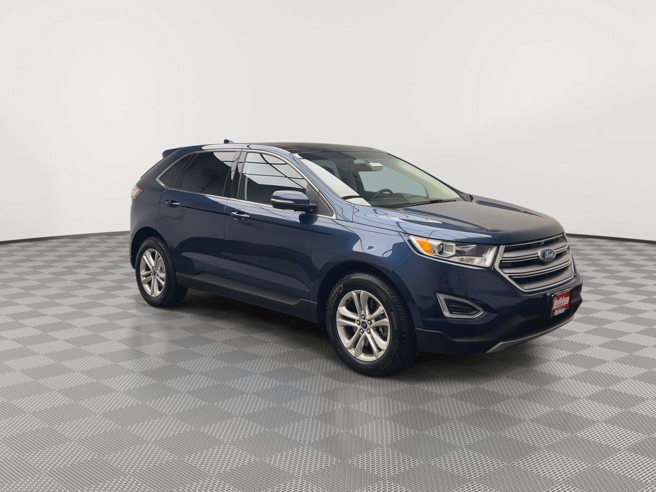 Used 2017 Ford Edge SEL w/ Equipment Group 201A AWD/4WD image 37