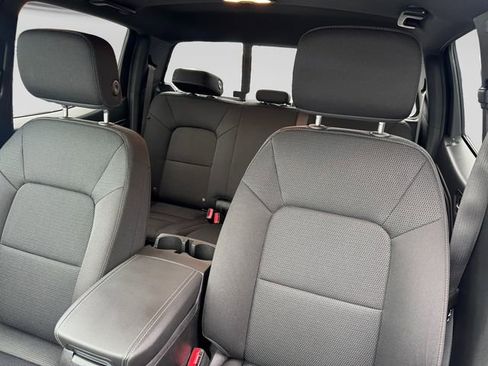 Used 2025 GMC Canyon Elevation image 21