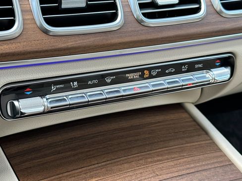New 2026 Mercedes-Benz GLE 350 4MATIC image 17