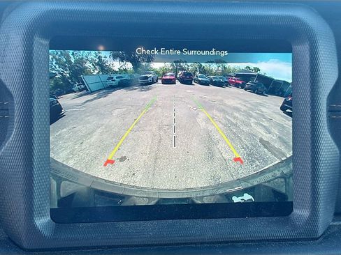 Used 2022 Jeep Wrangler Unlimited Sahara AWD/4WD image 15