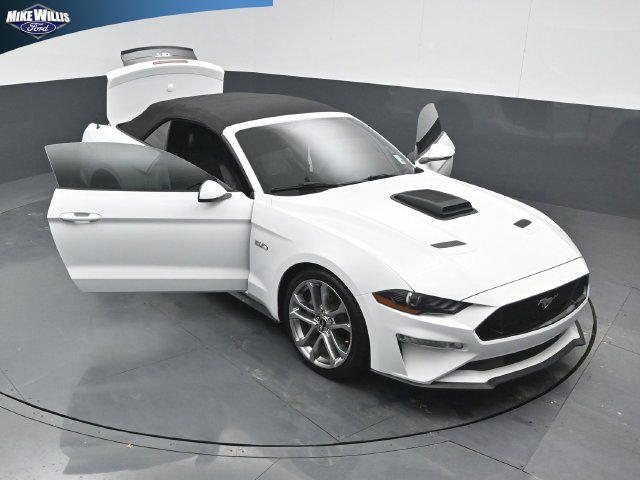 Used 2018 Ford Mustang GT Premium RWD image 25