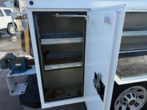 Used 2017 GMC Sierra 3500 4x4 Regular Cab image 18