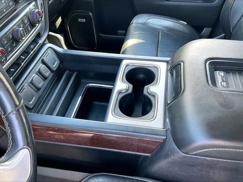 Used 2018 GMC Sierra 1500 SLT w/ SLT Premium Package AWD/4WD image 23