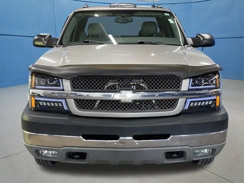 Used 2004 Chevrolet Silverado 3500 LT image 4