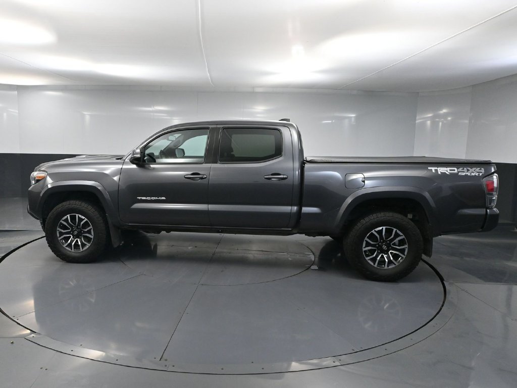 Used 2021 Toyota Tacoma TRD Sport AWD/4WD image 6