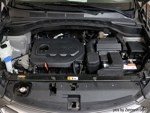 Used 2017 Hyundai Santa Fe Sport image 37