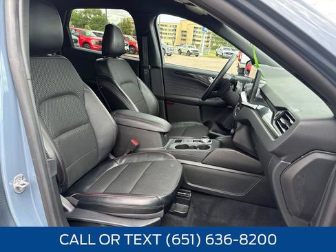 Used 2024 Ford Escape ST-Line Elite AWD/4WD image 27