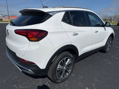 Used 2020 Buick Encore GX Essence image 4